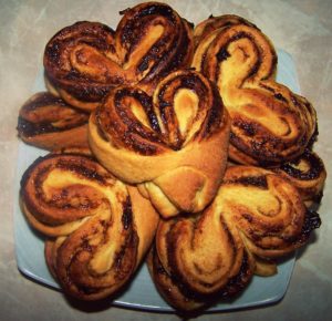 Read more about the article Drożdżowe serducha