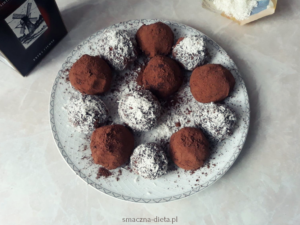 Read more about the article Czekoladowe kulki mocy