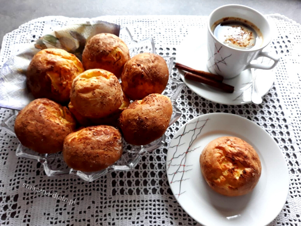 Read more about the article Pieczone “pączki” twarogowe